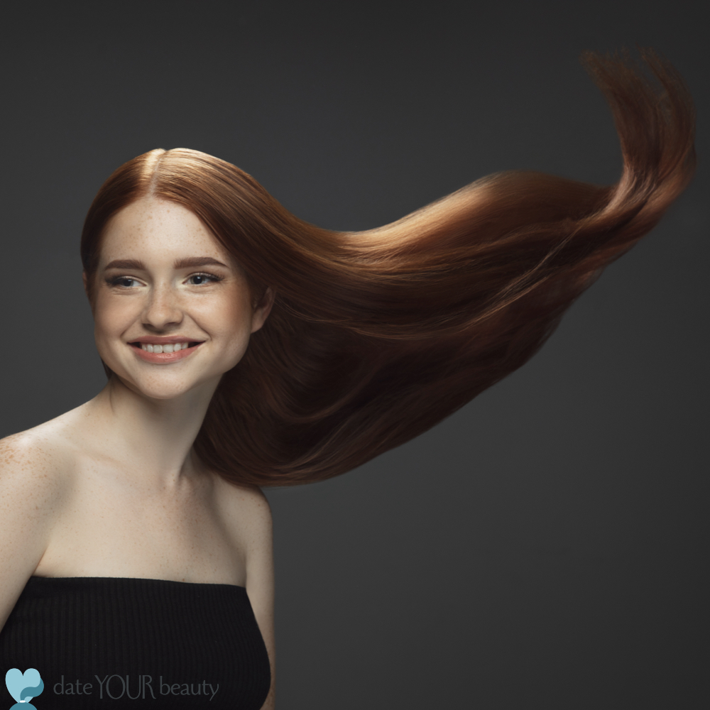 Glass Hair Trend 2025